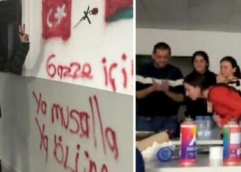 “Festë“ nën kërcënimin e armëve: Brenda fabrikës amerikane në Stamboll, pengmarrësit lejojnë punëtorët të festojnë ditëlindjen e kolegut