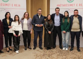 Veliaj jep lajmin e mirë për Njësinë 7: Do vijojmë me zgjerimin e Unazës dhe ndërtimin e shkollave të reja në Astir. Banesa për familjet pa letra që preken nga investimi