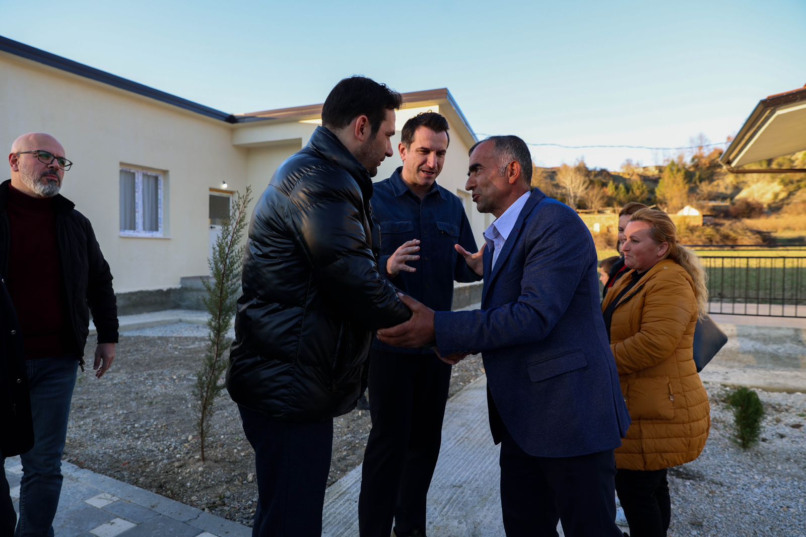 Shpërndahen banesat në lagjen e re në Pezë, Veliaj: Këtë vit mbyllim rindërtimin nga tërmeti e në qytet. Shumë shpejt shorti për shtëpitë në Kombinat