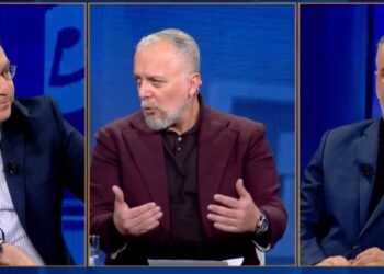 Minxhozi: Berisha s’është aspak i lumtur me vizitën e Blinken, s’guxoj ta mendoj marazin e tij sonte. Zheji: Anija është…!