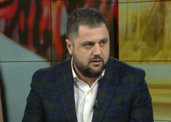 21 Janari, Sefa: Basha mbështet SPAK. Nesturi: Po për Rrugën e Kombit? Shyqyr që ka bërë kthesë!