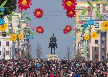 Nesër, Dita e Verës! Ja si ndryshon qarkullimi i automjeteve në Tiranë