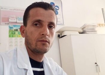 “Më bullizuan”/ Tentoi të vriste me makinë nënë e bir, çfarë deklaroi në polici infermieri