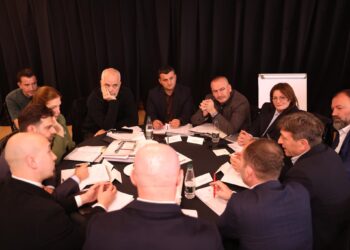 Kryebashkiaku i Berishës në mbledhjen e Ramës: Takim i frytshëm! Kërkova investime për Pukën