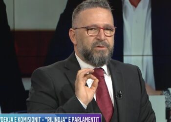 Zyrtari i Bashës ngre dyshime për Rithemelimin: Pse u përfshinë vetëm 2 nga 4 kontratat në Komisionin në Shëndetësi?