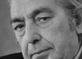 I jepet lamtumira e fundit Jorgo Papingjit, mbahen homazhet në ndër të poetit simbol të muzikës shqiptare