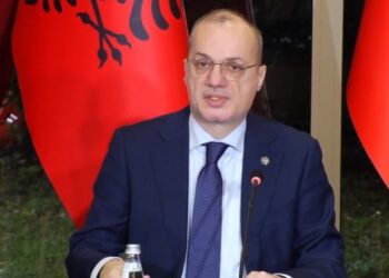 Mundësi studimi në Shqipëri për studentët e Luginës së Preshevës, ministri Hasani: Do ofrojmë 30 bursa në vit dhe akomodim falas