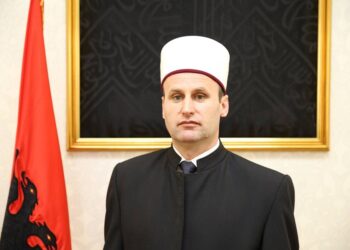 Bujar Spahiu rizgjidhet kryetar i KMSH, protestë para Medresesë së Tiranës për largimin e “gylenistëve”