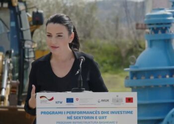 Nis nga Fieri/ Balluku: Investime për ujësjellës-kanalizimet në qytetet kryesore