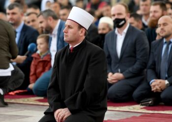 Nesër nis muaji i Ramazanit, Spahiu: Për të gjithë shqiptarët sa më shumë paqe e begati