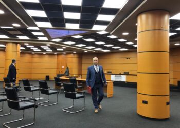 Nuk arrin të vërtetojë të ardhurat nga emigracioni, KPK shkarkon gjyqtarin e Vlorës, Hektor Sinanaj