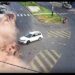 VIDEO/ Nuk i punonin frenat, kamioni i ngarkuar tulla përplas çdo gjë që gjen përpara