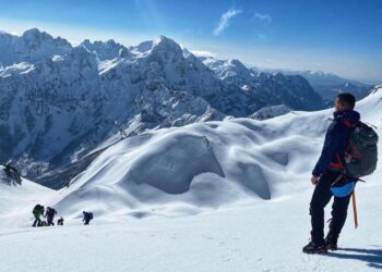 Aksidentohet çifti kroat në Jezercë, dyshohet se gruaja ka humbur jetën