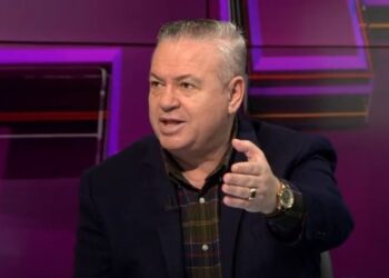 “Dhjaksa…”/ Murrizi shpërthen ndaj Rithemelimit për dakordësinë e arritur me PS: Tërheqje me turp e “revolucionarëve”