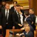 Emrat/ Shkaktuan kaos në seancën e djeshme plenare, PS kërkon masë disiplinore për tre deputetët e opozitës