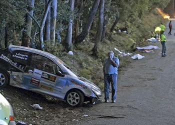 Hungari, makina e garave humb kontrollin dhe përplas spektatorët, katër të vdekur