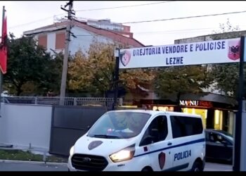 Tragjike/ Mbytet 2-vjeçari afgan në Lezhë, po luante në ujin e shatërvanit të kompleksit ku ishte akomoduar