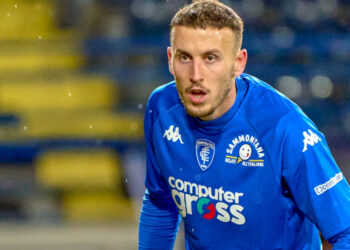 Napoli kërkon qendërmbrojtës, nis kontaktet për Ardian Ismajlin