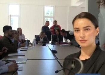 Himara me kryebashkiak të ri/ Klosi: Zgjedhja e Blerina Balës ishte proces legjitim