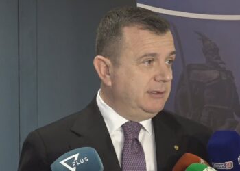 Hetimet për shpërthimin në Lushnje, Balla: Kukuvajkat e politikës të lenë policinë dhe prokurorinë të punojnë