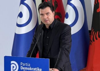 ‘PS-Rithemelimi’/ Basha: Rama do të ruajë pushtetin, këta tjerët thonë ‘të kapim një karrige me votat e plakut se s’dihet ca i ndodh’