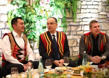 Begaj në “Sofrën e Elbasanit”: Festë që i afron njerëzit, uroj një pranverë të begatë për çdo familje
