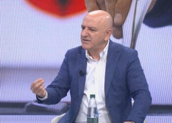 Rithemelimi ftoi Bashën, Bejko kundër: Eshtë pazar! Bardhi prishi skemën, uli Berishën në tryezë me Ramën