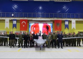 Siguria/ Pas dronëve Bayraktar, ushtarakët shqiptarë përfundojnë trajnimin në Turqi për Mjetet Fluturuese pa pilot