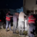 Terrorizonin banorët me kallashnikov për t’i postuar videot në TikTok, 6 të arrestuar në Durrës