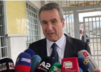Politikani grek pas takimit në burg me Belerin: Shqipëria s’ka shanse t’i bashkohet BE-së!