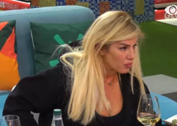 VIDEO/ Ndjenjat për Meritonin, Ilnisa hap zemrën: Nuk kam fjetur me një burrë prej 10 vitesh