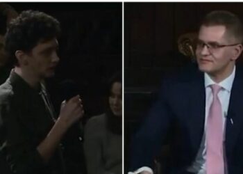 EMRI+VIDEO/ Studenti shqiptar ‘përplaset’ me Jeremiç në Cambridge: Serbia kreu krime të tmerrshme në Kosovë