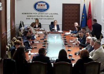 Ngrihet të enjten grupi për ‘Reformat’, 3 anëtarë PD dhe 3 nga PS, Basha refuzoi