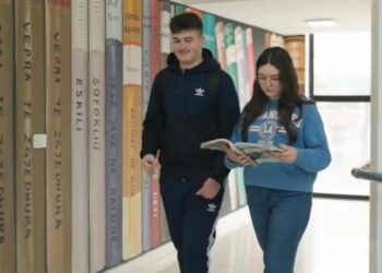 VIDEO / Konkursi Kombëtar i Gjuhës Shqipe, Rama: Mbi 11 mijë nxënës “takohen” sot