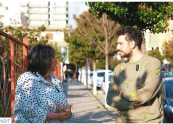 Lindi me një dorë, mësuese Lindita: Mamasë i ra të fikët kur më pa për herë të parë. Te burri isha e kufizuar…!