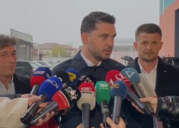 Kryebashkiakët janë ‘rebeluar’ ndaj Berishës?! Zyrtari i Foltores sulmon takimin e Ramës në Shkodër: Mungonte në dukje vetëm krimi….!