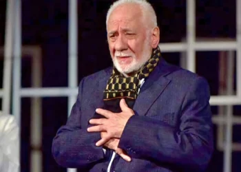 Iu nënshtrua ndërhyrjes kirurgjikale në zemër, aktori i njohur Reshat Arbana lë ambientet e spitalit