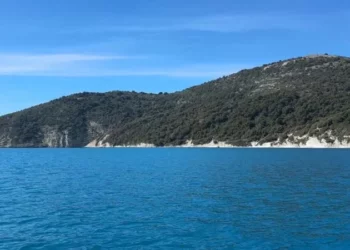 Investimet në Sazan, të mirëpritura/ Operatorët turistikë në jug: Ndihemi keq kur çojmë turistë dhe s’gjejnë shërbime
