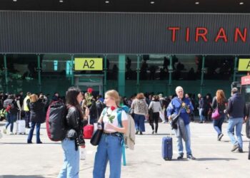 Linjë e re fluturimesh Tiranë-Madrid, Rama: Më shumë mundësi për vizitorët spanjollë për të ardhur në Shqipëri