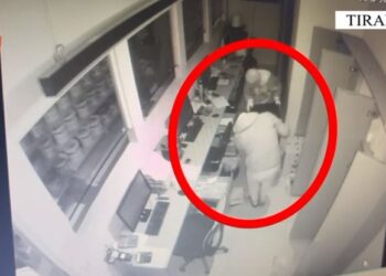 Vodhën kasafortën dhe më pas e hodhën në Shkumbin! Kamerat çojnë në pranga hajdutët e Saukut
