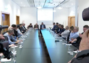 Reforma zgjedhore/ Partitë e vogla i druhen një pakti mes forcave të mëdha politike