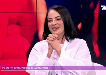 Motra e Bardhit refuzoi ta takojë, Sara: Nëse duan të më shohin jashtë, mëse e gatshme të më njohin