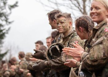Danimarka gati për “luftë”, propozon shërbimin e detyrueshëm ushtarak dhe për gratë