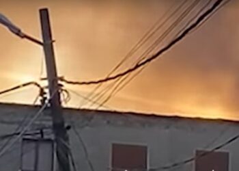 Ndodhi në Tiranë, familjarët zihen me njëri-tjetrin dhe i venë flakën shtëpisë