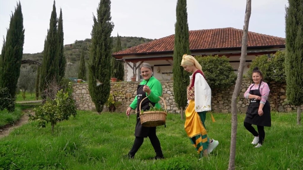 Zëri i Amerikës: Shqipëri, të ndërtosh një të ardhme përmes agroturizmit