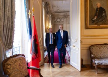 “Krenar për Shqipërinë”, Rama ndan pamjet nga takimi me Unionin e Sipërmarrësve të Francës