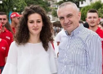 Silva Caka: Kur u arrestua Berisha, pse ju duket habi t’i ndodhë edhe Metës?