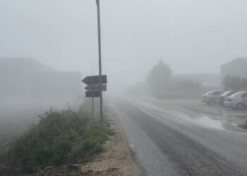 Kruja “mbulohet” nga mjegulla, vështirësi me qarkullimin nga Thumana deri në Vorë, në Rinas probleme me fluturimet