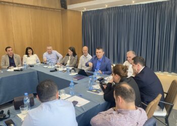 Sulmet e ‘Rithemelimit’, ambasada e SHBA: Krenarë që mbështesim angazhimin e SPAK për integritet dhe drejtësi
