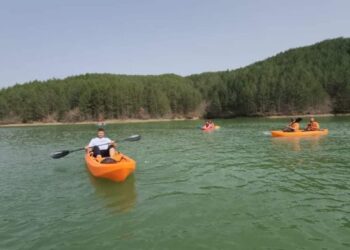 GALERI / Rama: Sportet e aventurës në Funar tërheqin qindra turistë vendas e të huaj